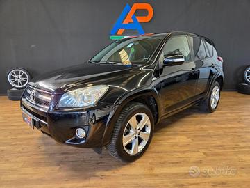 Toyota RAV4 5 Porte RAV4 2.2 d-cat Luxury 150cv au