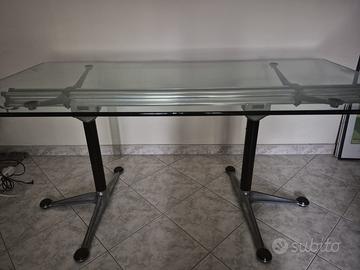 Tavolo Herman Miller – Come Nuovo