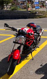 Ducati Monster 695 depotenziata
