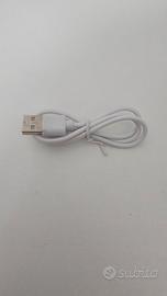 Cavo USB-C bianco lungo circa 45cm