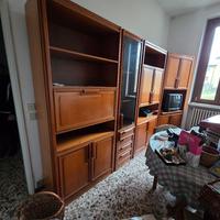 mobile parete attrezzata