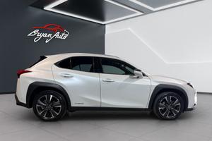 Lexus UX 250h 2.0 Luxury 4wd cvt 184cv