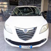 LANCIA Ypsilon 1.3 MJT 75 CV Platino