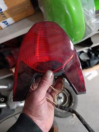 faro posteriore per KTM Duke