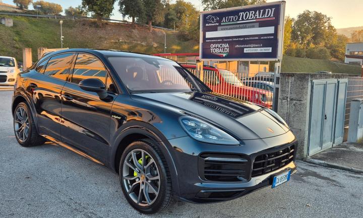 Porsche Cayenne Coupé 3.0 V6 E-Hybrid