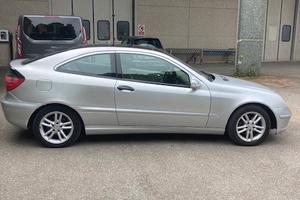 MERCEDES Classe C (W/S203) - 2001