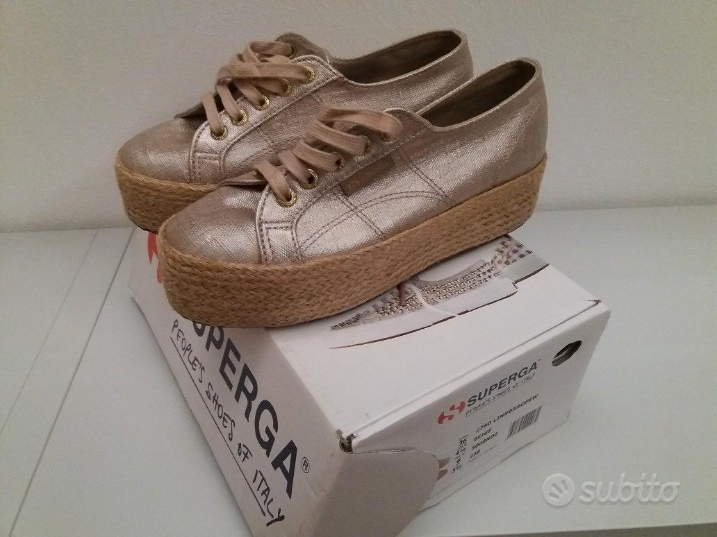 Superga bianche con outlet rialzo interno