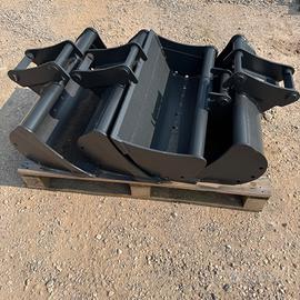 BENNA PULIZIA FOSSI CANGINI DA 800 MM CR15 NUOVA