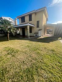 Villasimius Villa Unifamiliare Pressi Spiaggia