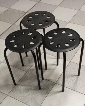 3 SGABELLINI NERI