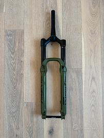 Forcella Rock Shox LIRIK Ultimate 29