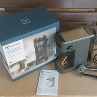 macchina caffè Electrolux Explore 6