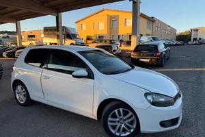 Volkswagen Golf 1.6 TDI DPF 5p. Highline
