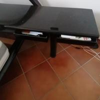 letto con testata 