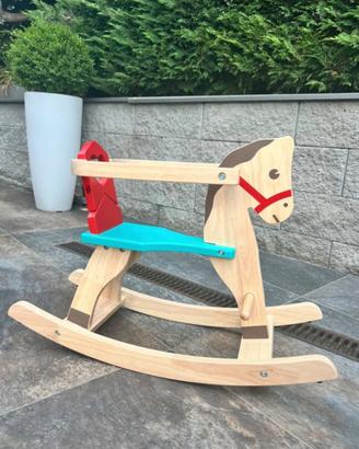 Cavallo a dondolo