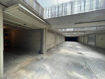 Box / Garage di 25 m² a Villa Cortese