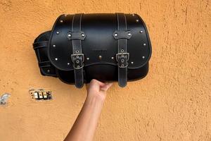 Set borse moto custom+fruste manubrio