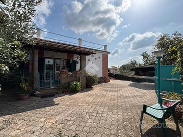 CASA INDIPENDENTE A LANUVIO