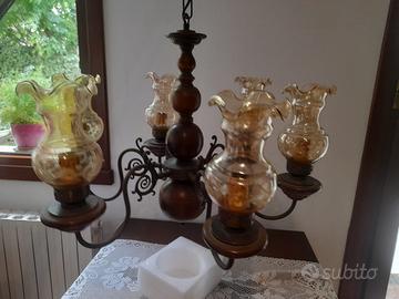 Lampadario a 6 bracci con paralumi decorati vetro