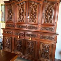 Credenza