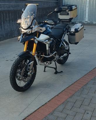 triumph tiger 