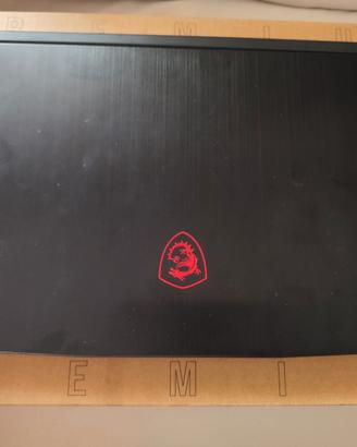 Pc da gaming MSI Thin GF63 12VE i7 - 4050