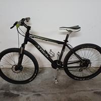 Mountain bike Trek