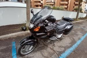 moto Honda Deauville 650