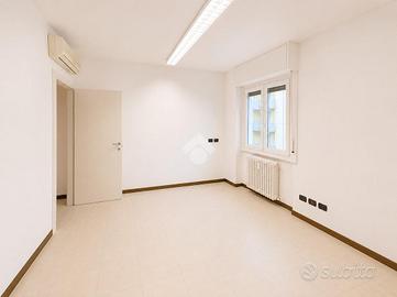 UFFICIO A OGGIONO