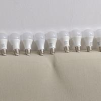 lampadine led attacco E27 nuove 12W e 15 W