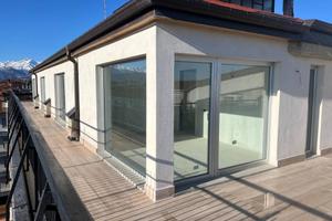 Attico / Mansarda di 115 m² con 4 locali a Cuneo