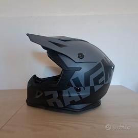 Casco Raven 