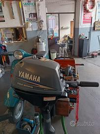 Motore fuoribordo Yamaha 2'5 hp  4 tempi