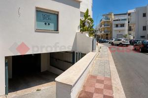 Box/Posto auto Polignano a Mare