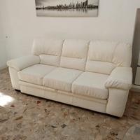 divano letto ecopelle bianco 