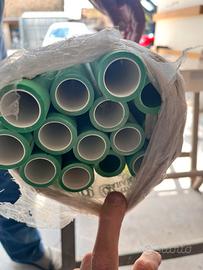 Tubi in propilene nuovi