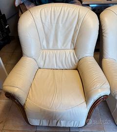Coppia poltrone in pelle