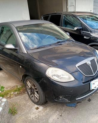 LANCIA YSILON 1.3 MULTIJET X NEOPATENTATI 90 CV Sp