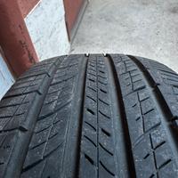 Gomme 225/70/16