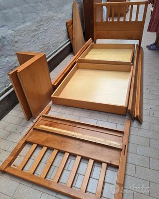 letto singolo artigianale in legno massello