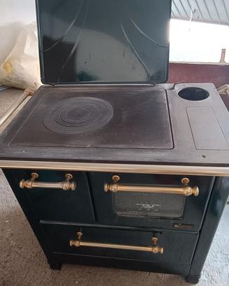 stufa a legna/cucina ergonomica LaNordica
