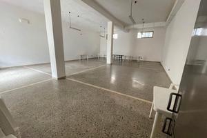 Locale commerciale di 180mq