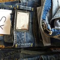 Jeans Please