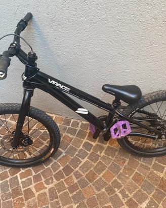 Vpace trixi 20