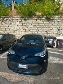 Toyota  Chr 2023 