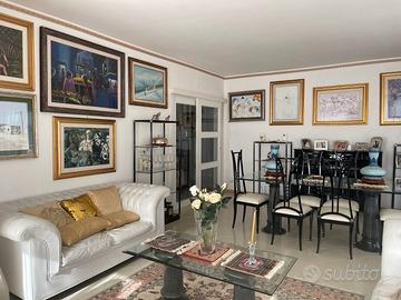 Luminosissimo quadrivani in Via De Stefano