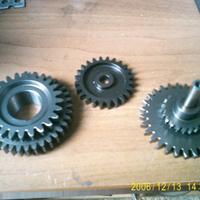 ingranaggi nuovi cc65o e 750cc moto