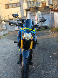 Suzuki GSX S 750