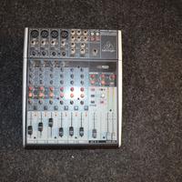 Mixer BEHRINGER Xenyx 1204 USB