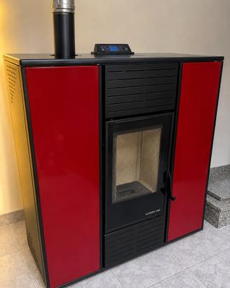 Termostufa a pellet Idro Karmek One Siviglia 18 kW